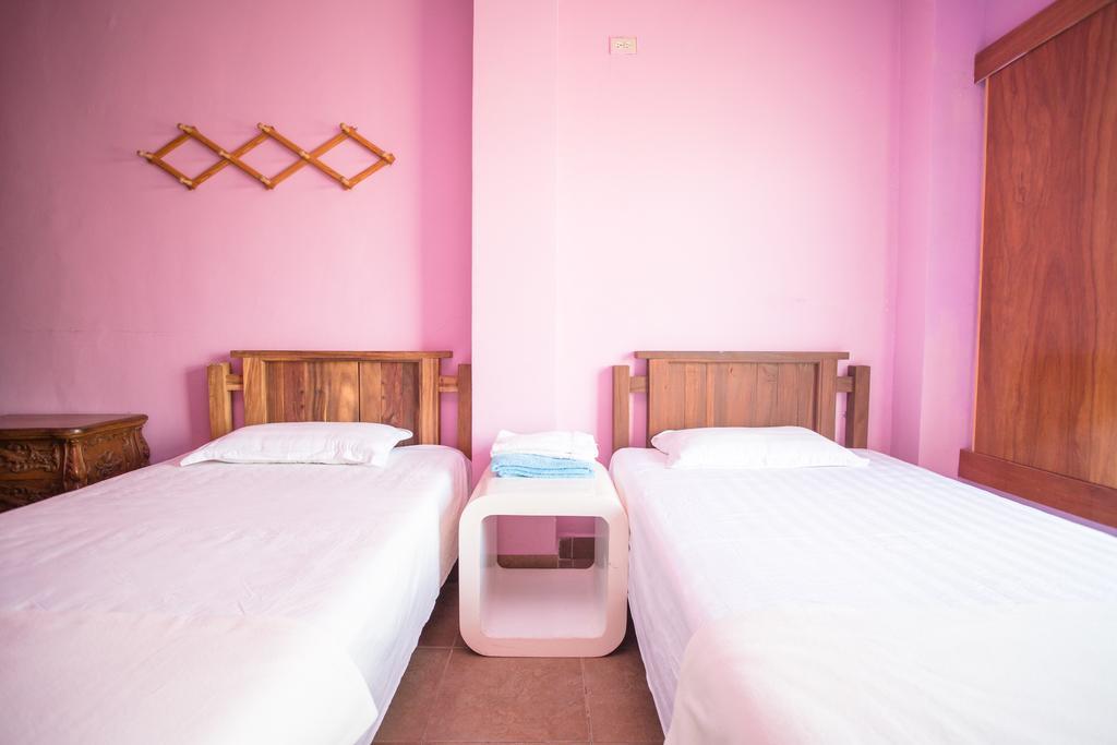G.T. Guest House Garapan Chambre photo