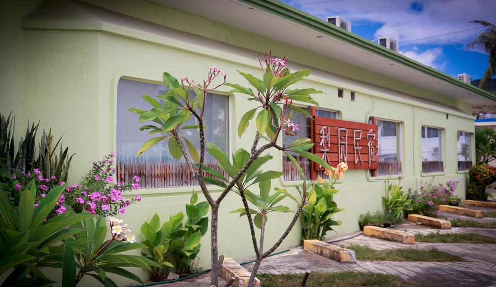 G.T. Guest House Garapan Extérieur photo