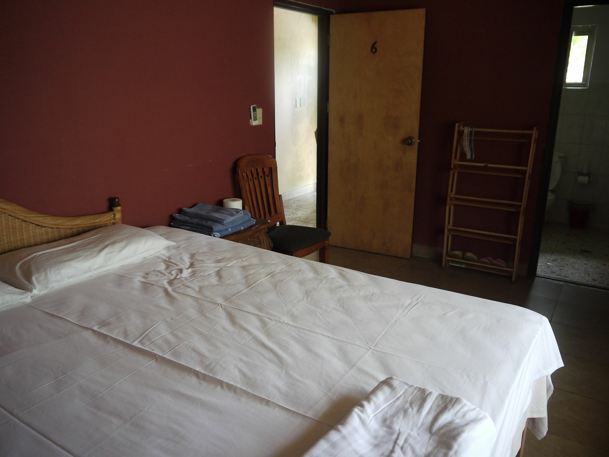 G.T. Guest House Garapan Extérieur photo