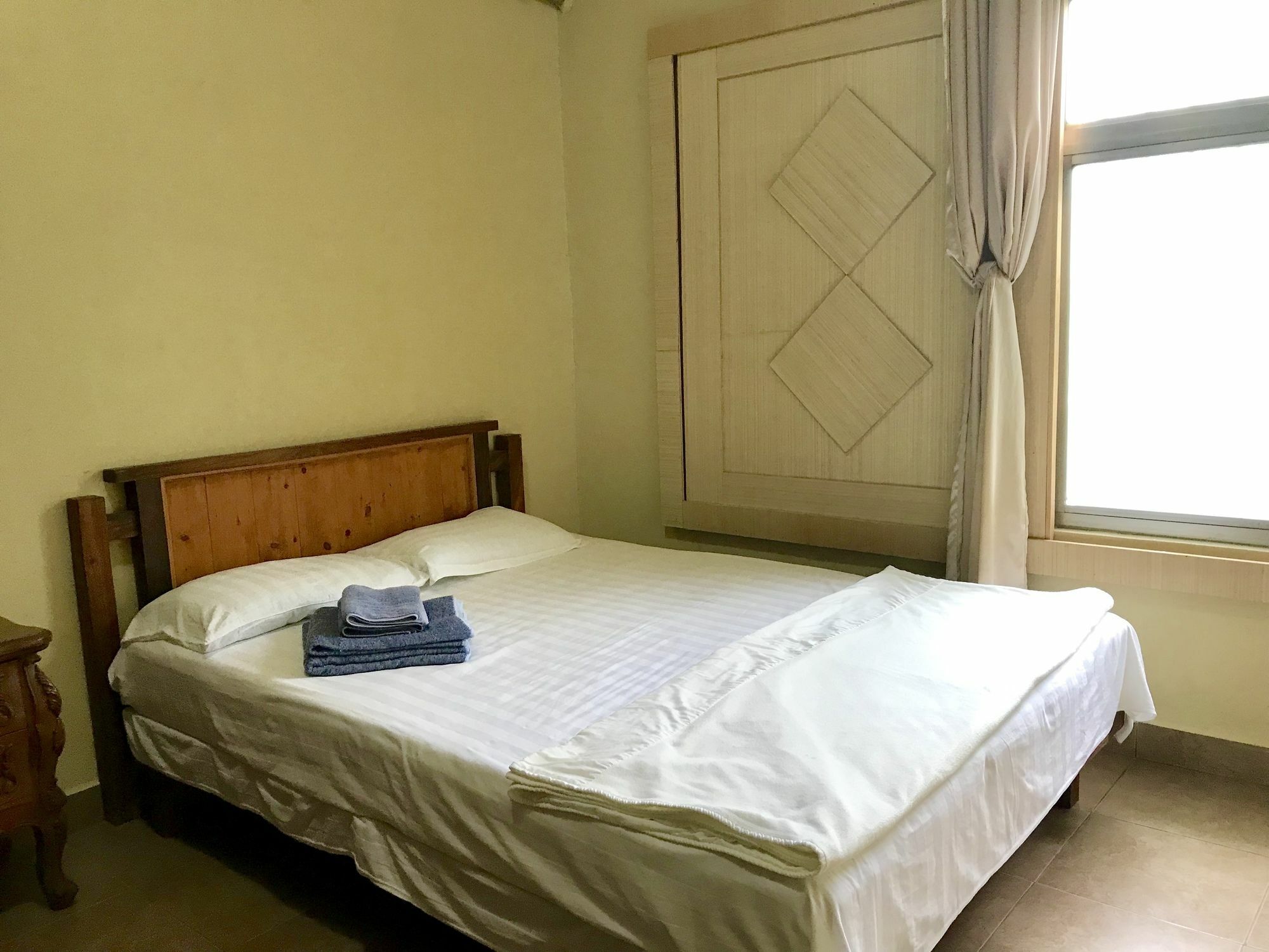 G.T. Guest House Garapan Extérieur photo